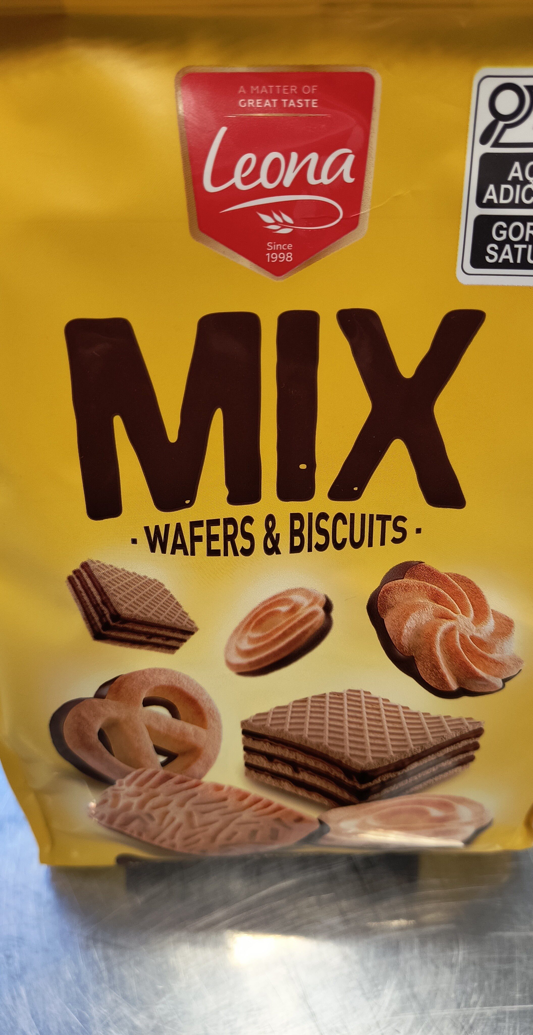 Leona Bolacha Mix Wafers & Biscuits 300 g